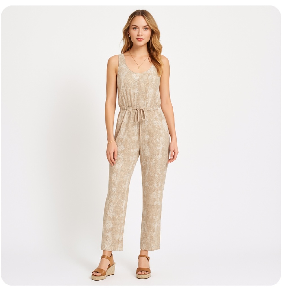 JUICY COUTURE Snakeskin Print Jumpsuit Size Medium